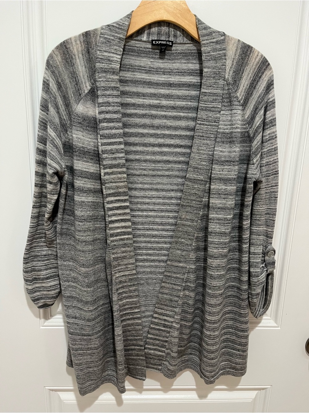 Express Large Women's Gray Striped Open-Front Cardigan Sweater